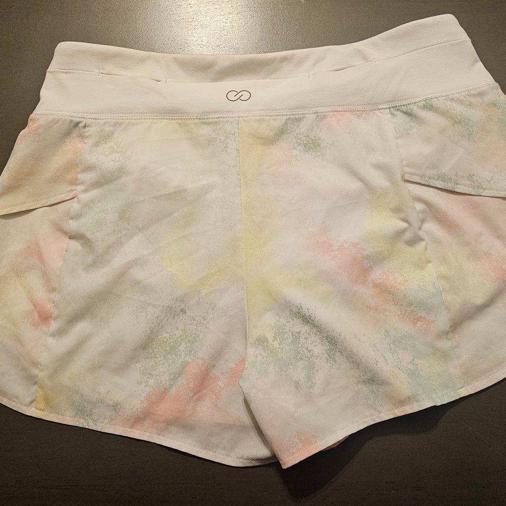 Calia By Carrie Underwood Women's Activewear Pastel Tie-Dye Shorts. Size Medium. - Picture 5 of 6